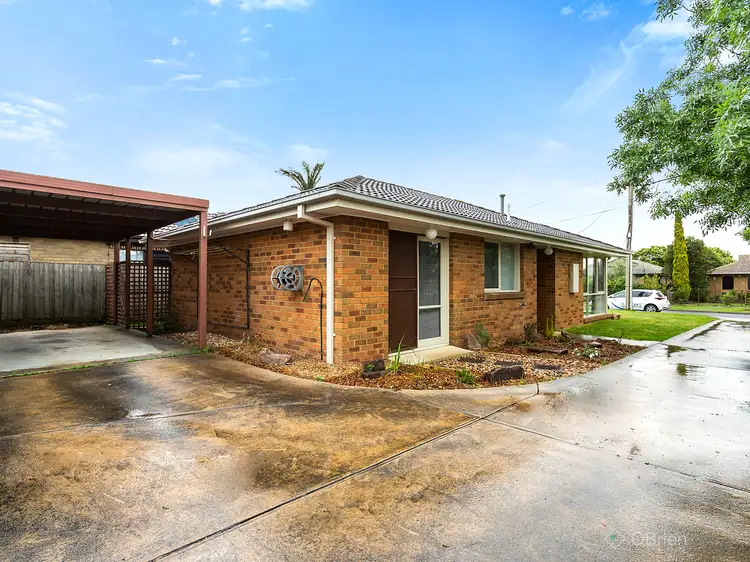 1/4 Damian Court, Cranbourne VIC 3977