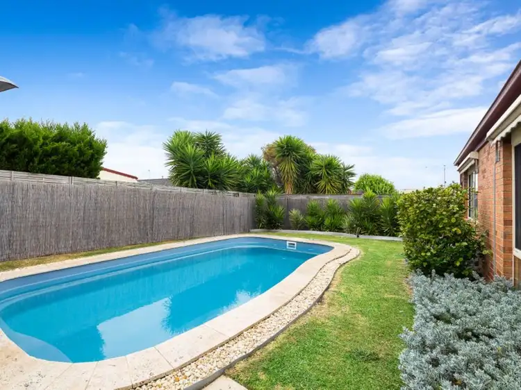 31 Weerona Way, Mornington VIC 3931