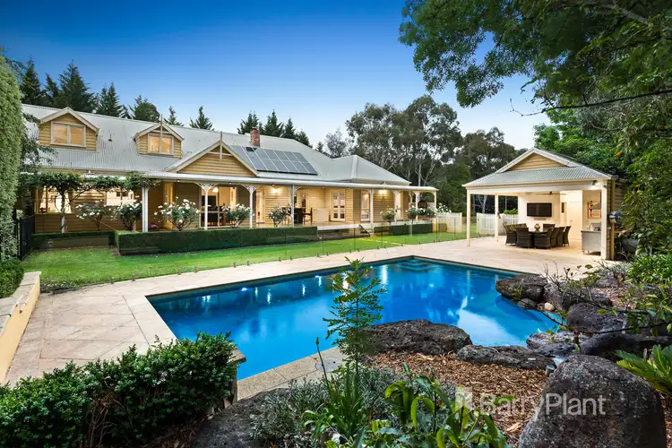 8 Lomond Court, Warrandyte VIC 3113