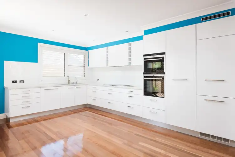 2/15 Foch Avenue, Gymea NSW 2227