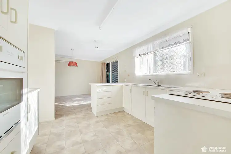 Fourth view of Homely unit listing, 2/37 Adelaide Park Road, Yeppoon QLD 4703