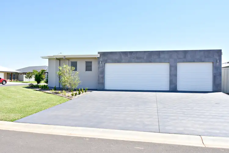Second view of Homely house listing, 19 Severn Circle, Dubbo NSW 2830