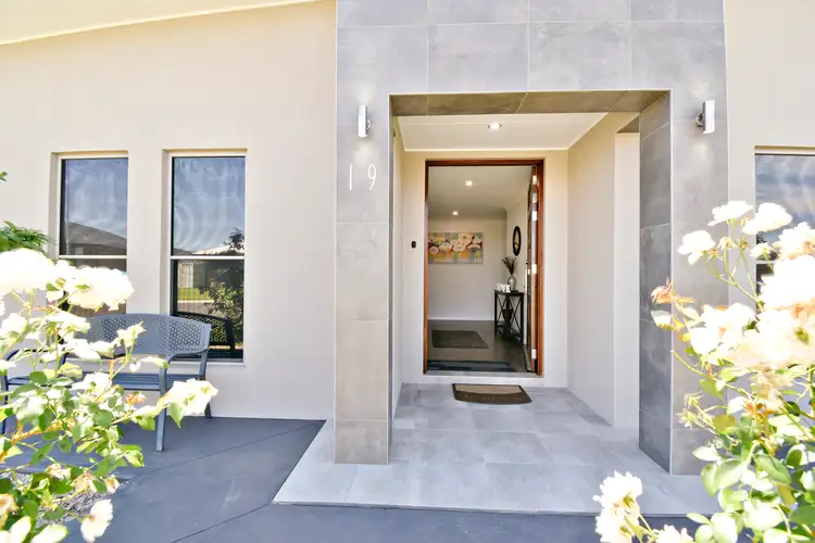 Third view of Homely house listing, 19 Severn Circle, Dubbo NSW 2830