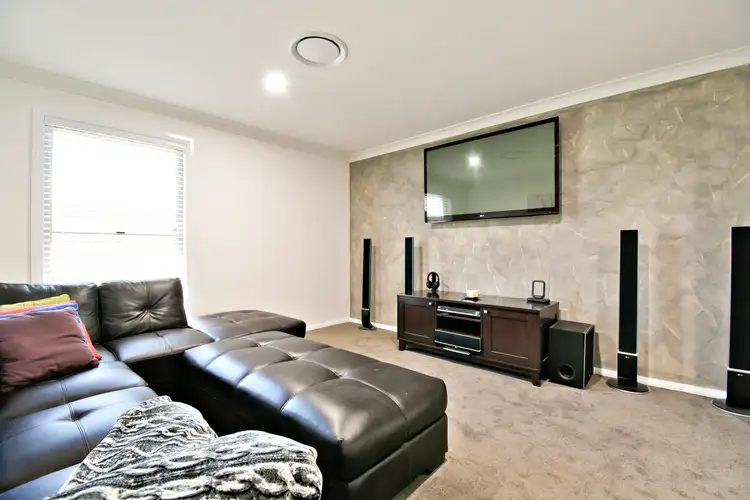 Fifth view of Homely house listing, 19 Severn Circle, Dubbo NSW 2830