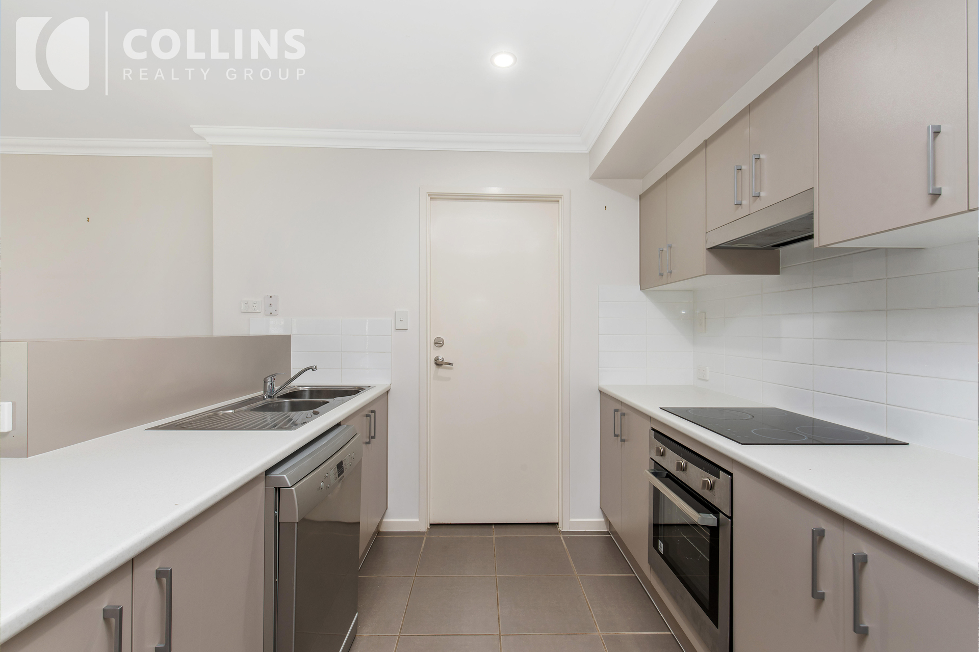 Second view of Homely house listing, 2 Ridgecrest Drive, Jimboomba QLD 4280