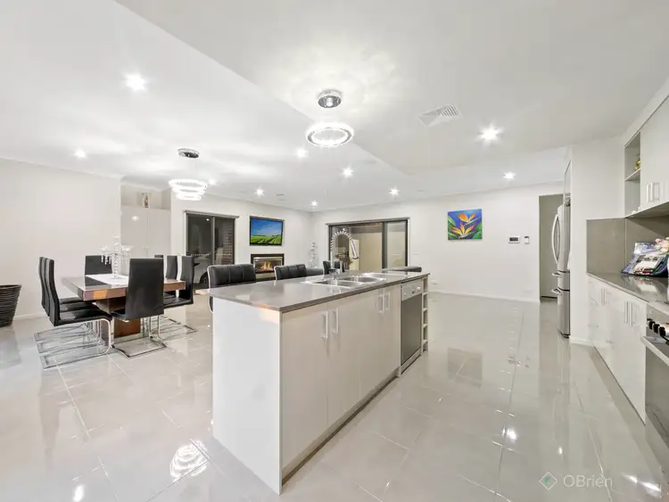 Fifth view of Homely house listing, 43 Como Parade, Clyde North VIC 3978