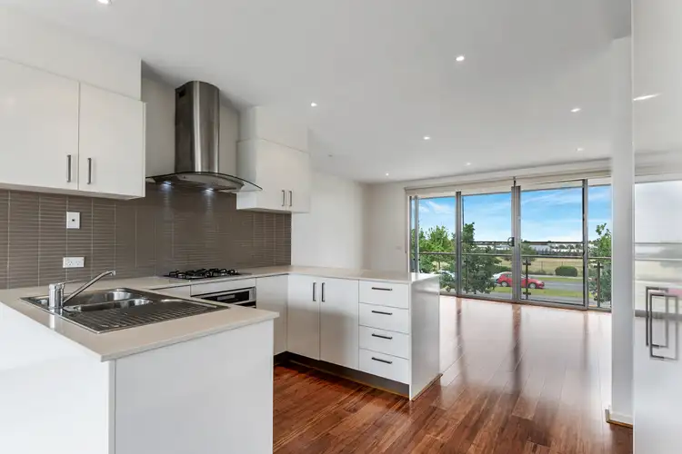 Second view of Homely house listing, 17/60 Cradle Mountain Drive, Craigieburn VIC 3064