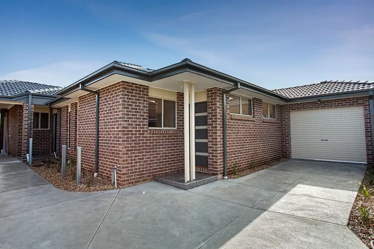 Main view of Homely unit listing, 2/39 Carrington Street, Sydenham VIC 3037