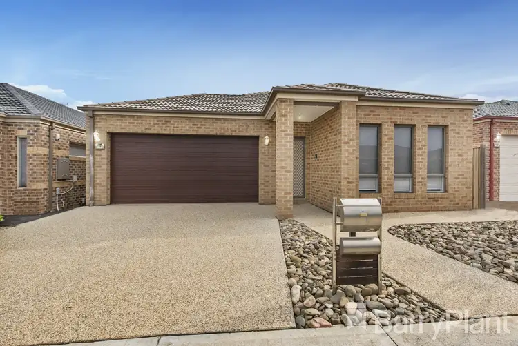 11 Chanticleer Avenue, Harkness VIC 3337