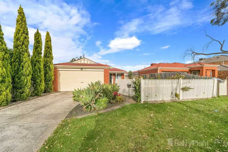 33 Elida Crescent, Narre Warren South VIC 3805