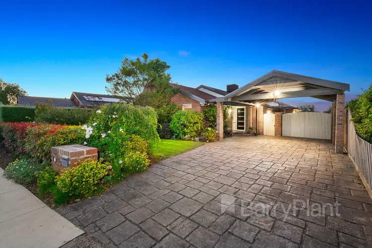 112 Argyle Way, Wantirna South VIC 3152
