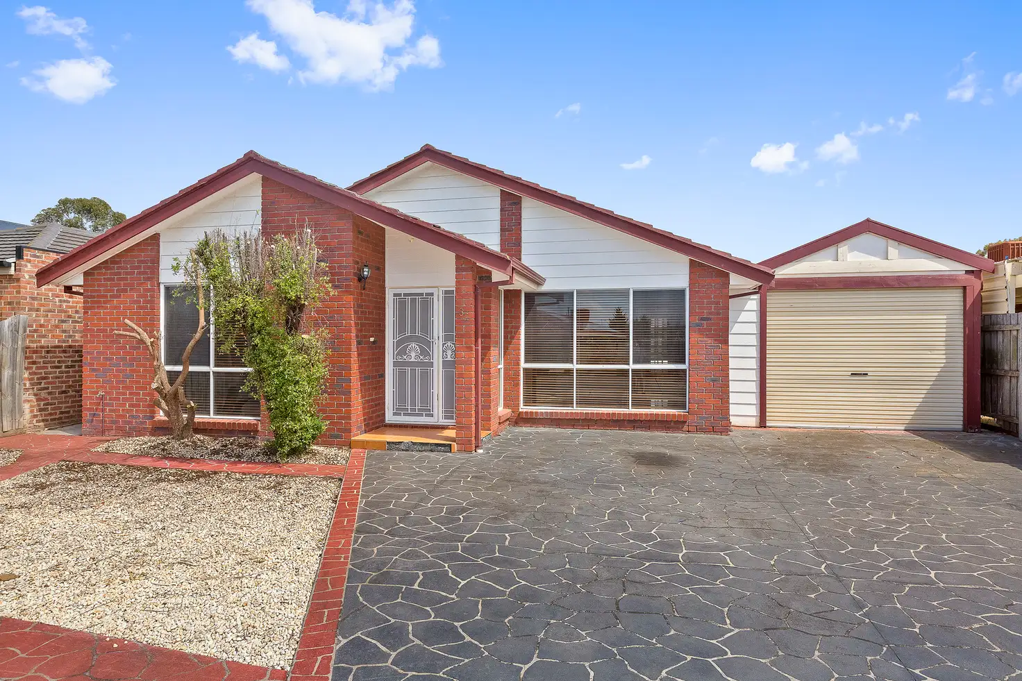 Main view of Homely house listing, 32 Kalyna Court, Delahey VIC 3037