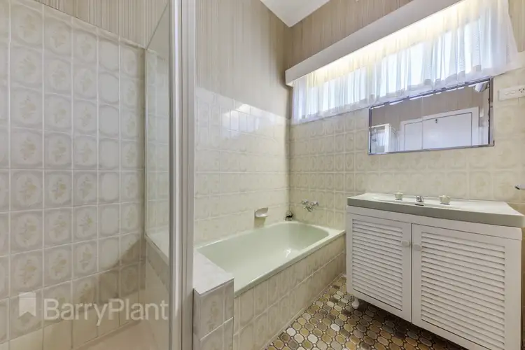 Sixth view of Homely house listing, 10 Foxton Street, St Albans VIC 3021