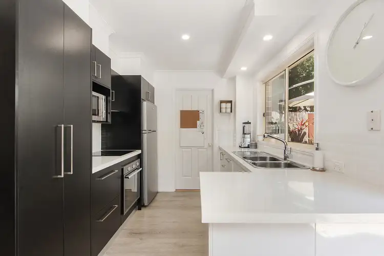 23/1-5 Santa Cruz Boulevard, Clear Island Waters QLD 4226