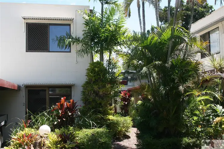 2/4 Maytown Close, Manoora QLD 4870