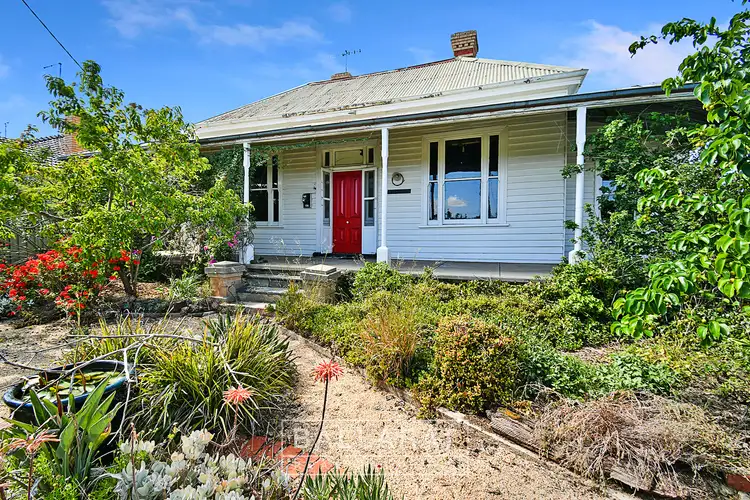 10 Albert Street, Maryborough VIC 3465