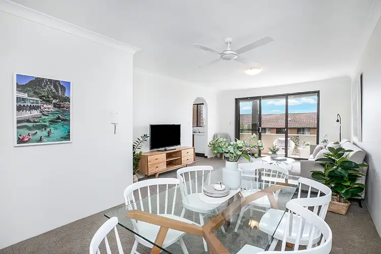 8/60 Seaview Street, Cronulla NSW 2230