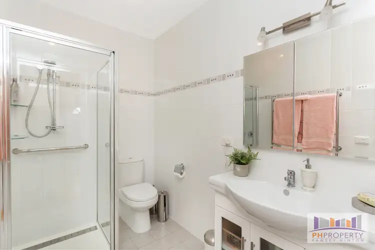 Sixth view of Homely house listing, 2 Chifley Avenue, Kangaroo Flat VIC 3555