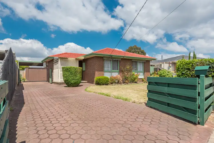 Third view of Homely house listing, 25 Milburn Place, Craigieburn VIC 3064