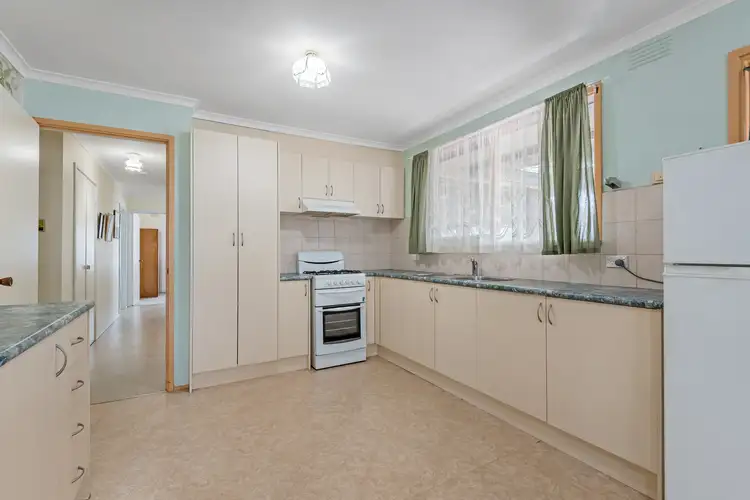 Fifth view of Homely house listing, 25 Milburn Place, Craigieburn VIC 3064