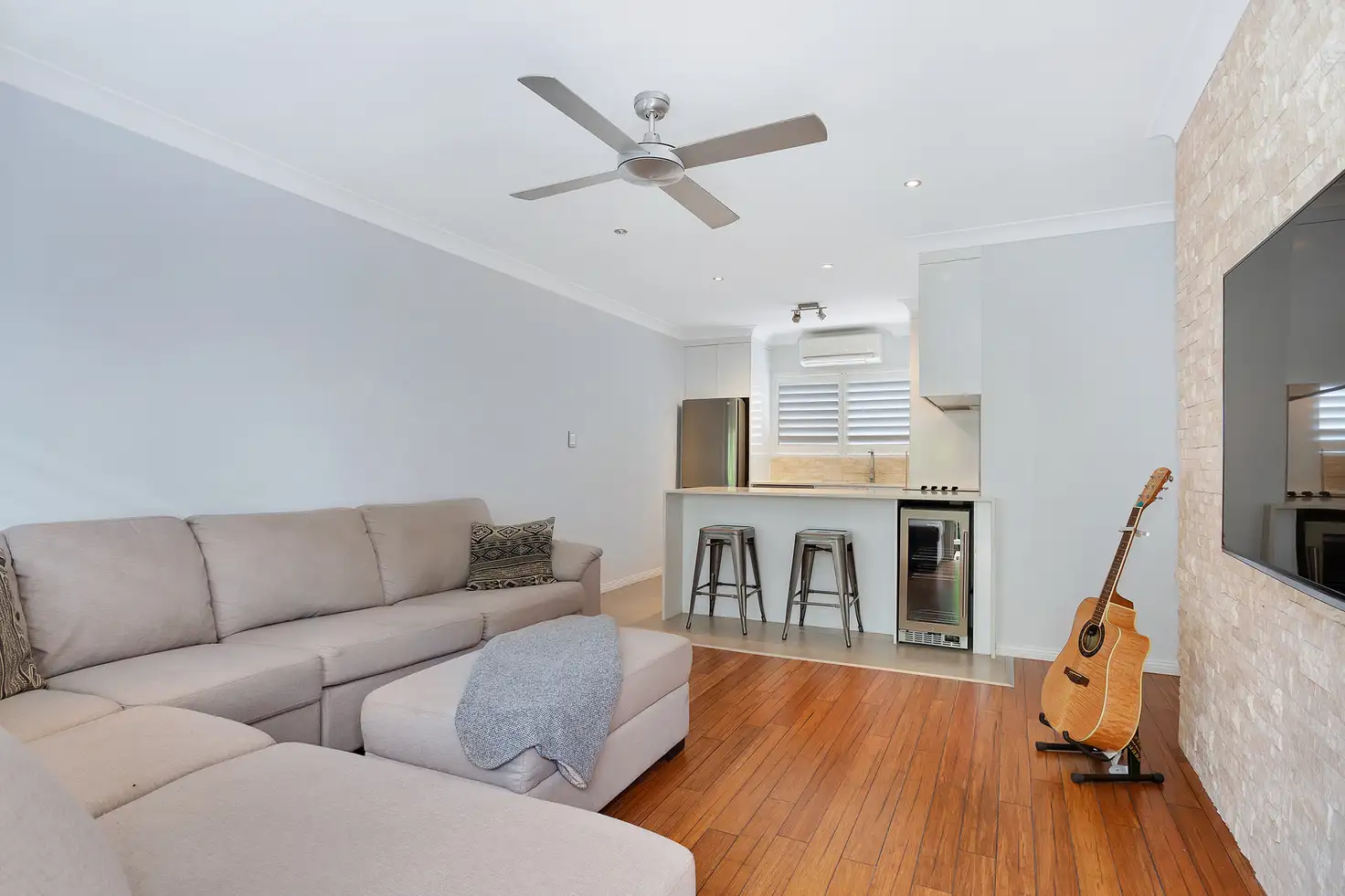 Main view of Homely unit listing, Level 1/3/666 Kingsford Smith Drive, Hamilton QLD 4007