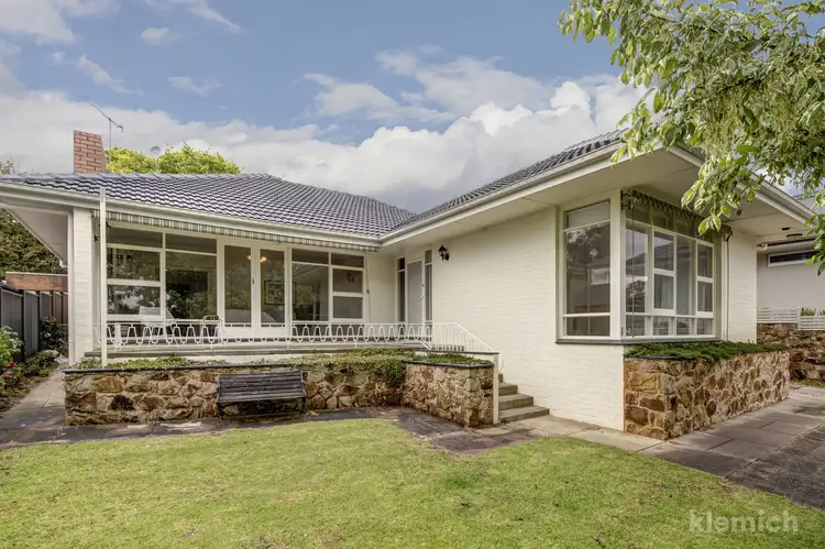 10 Grey Avenue, Beaumont SA 5066