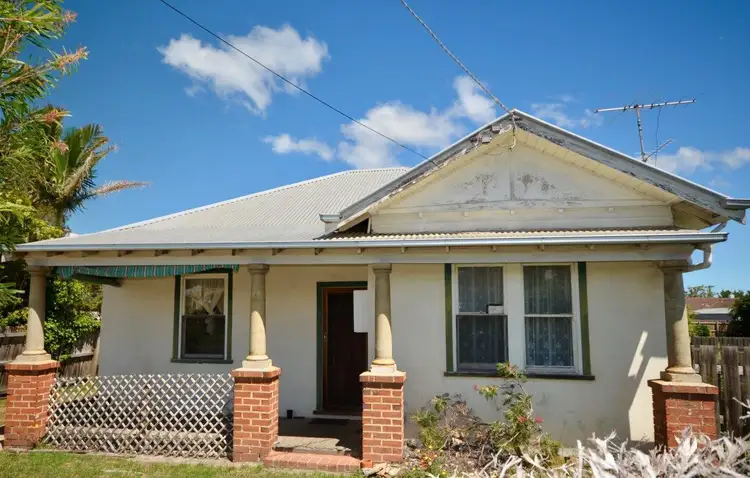 95 Pearson Street, Bairnsdale VIC 3875