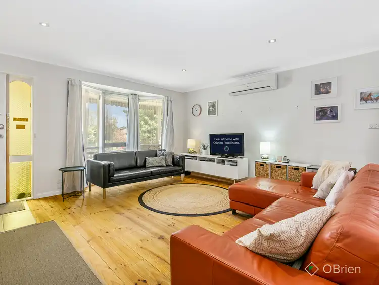 Second view of Homely house listing, 4 Lerwick Court, Frankston VIC 3199