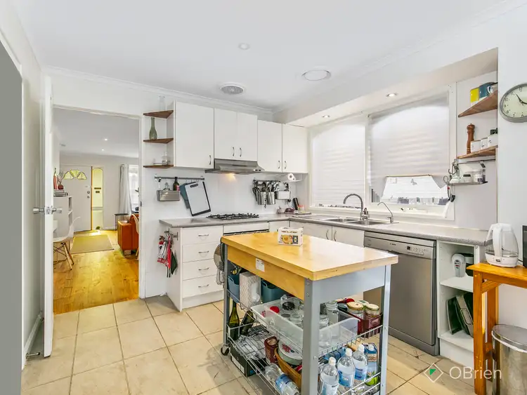 Fifth view of Homely house listing, 4 Lerwick Court, Frankston VIC 3199
