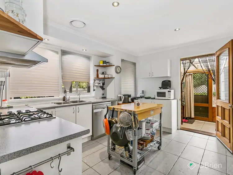 Sixth view of Homely house listing, 4 Lerwick Court, Frankston VIC 3199