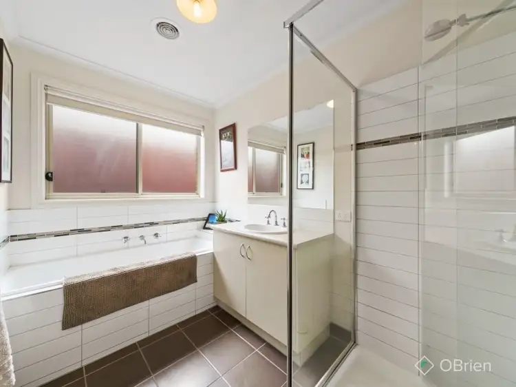 Sixth view of Homely unit listing, 4/8 McClenaghan Place, Pakenham VIC 3810