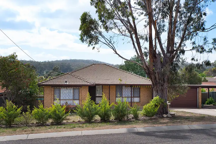 23 Montgomery Street, Castlemaine VIC 3450