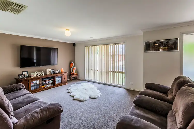 Fifth view of Homely house listing, 1 Callander Court, Moama NSW 2731