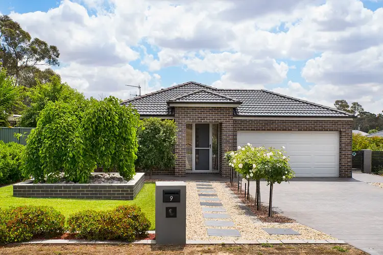 9 Eastern Lane, Maiden Gully VIC 3551