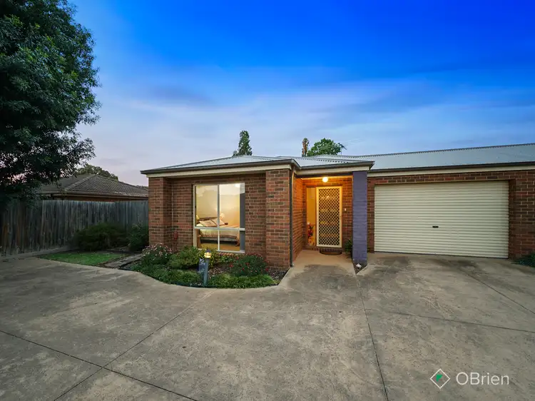 Main view of Homely unit listing, 4/2 Snodgrass Street, Pakenham VIC 3810