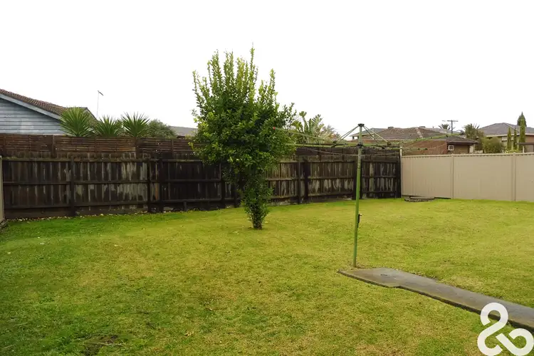 Fifth view of Homely house listing, 15 Kosciusko Court, Lalor VIC 3075