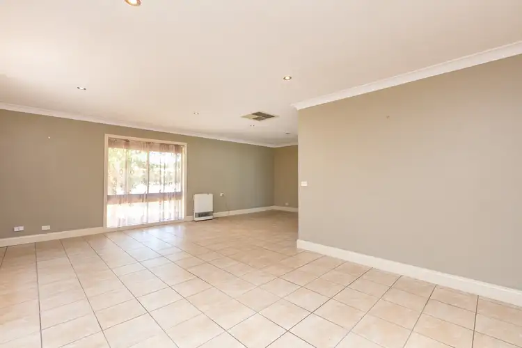 Fourth view of Homely house listing, 7 Clark Court, Mildura VIC 3500