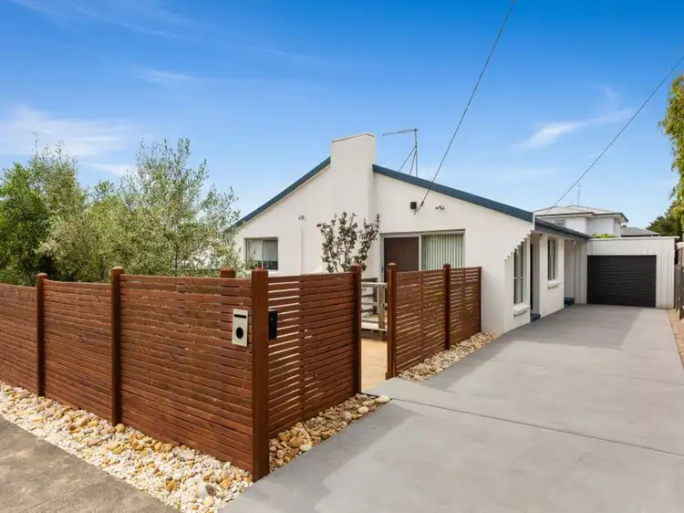 81 Nunns Road, Mornington VIC 3931