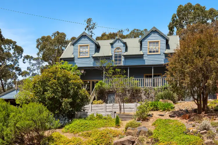 14 Deakin Drive, Flora Hill VIC 3550