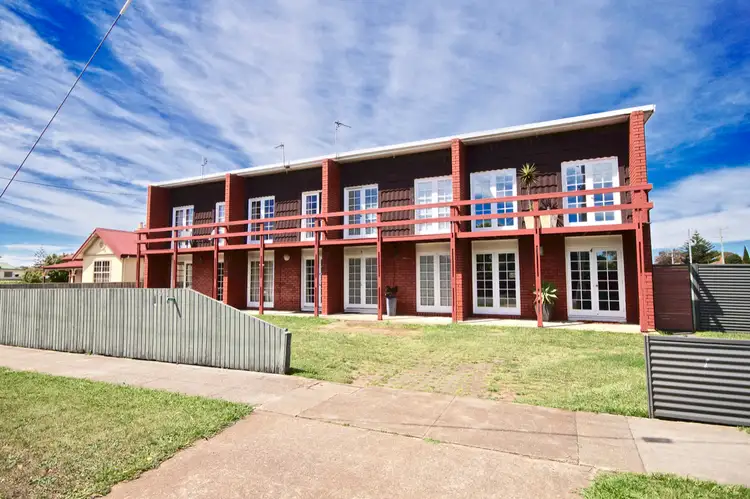 2/130 North Fenton Street, Devonport TAS 7310