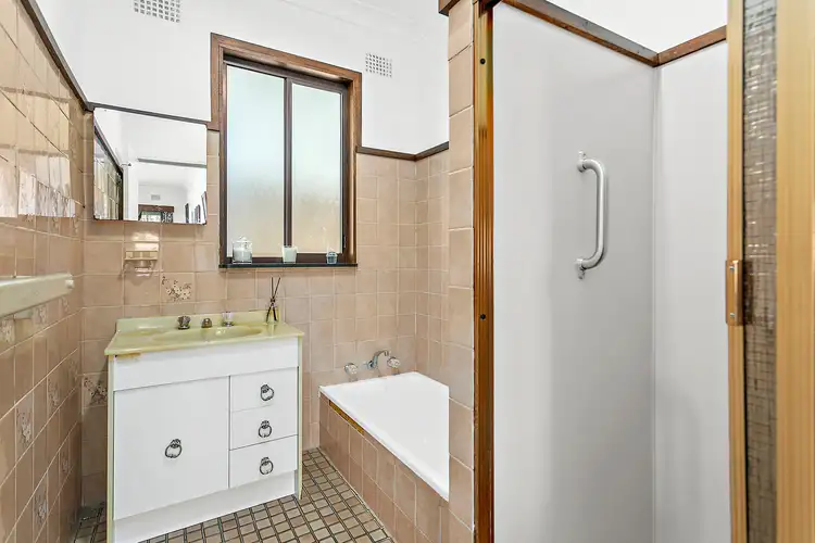 Fifth view of Homely house listing, 30 Garratt Avenue, Fairy Meadow NSW 2519