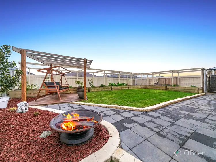 Second view of Homely house listing, 9 Jade Avenue, Koo Wee Rup VIC 3981