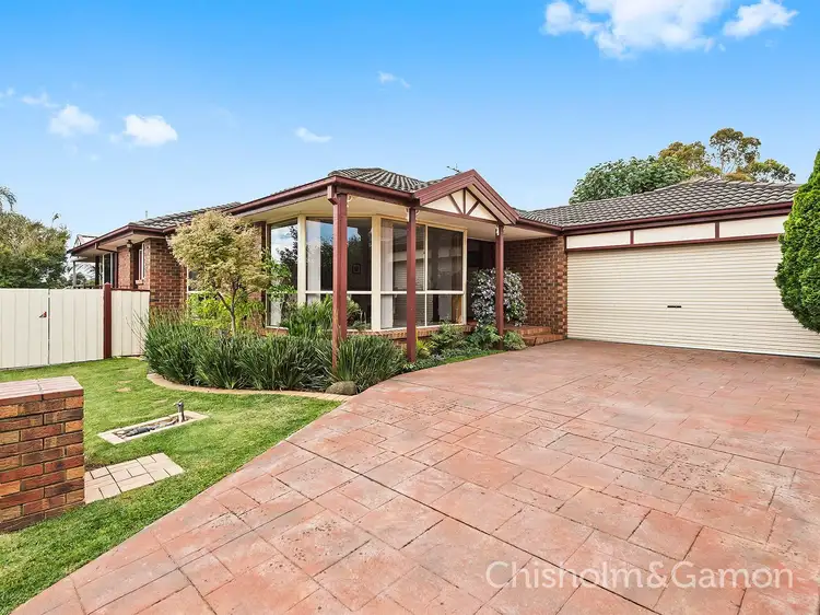 6 Overton Close, Rowville VIC 3178