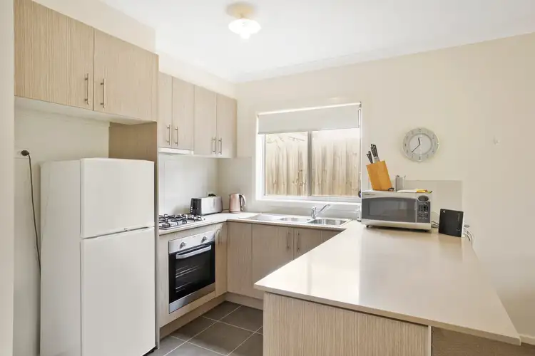Second view of Homely unit listing, 5/11-15 Silverdale Drive, Darley VIC 3340