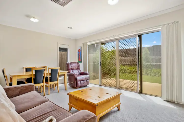 Third view of Homely unit listing, 5/11-15 Silverdale Drive, Darley VIC 3340