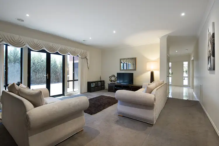 Fifth view of Homely house listing, 8 Correa Avenue, Kangaroo Flat VIC 3555