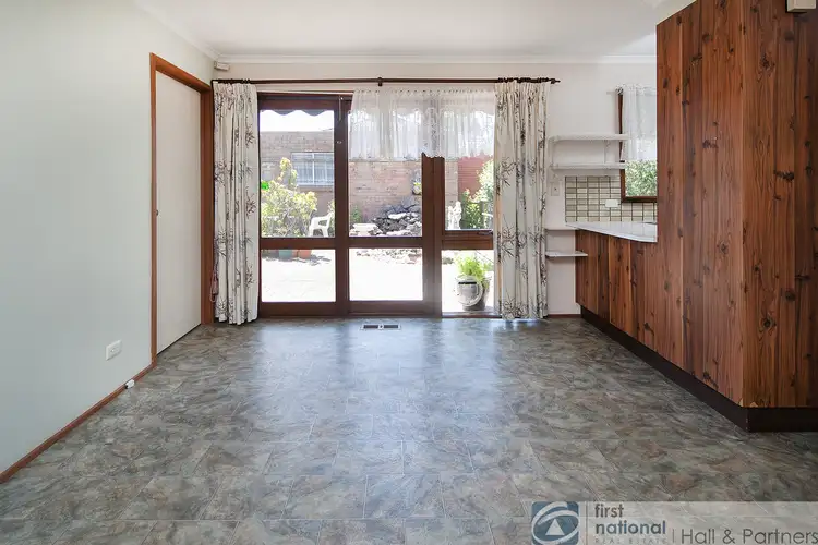 Fifth view of Homely house listing, 1 Joseph Banks Crescent, Endeavour Hills VIC 3802