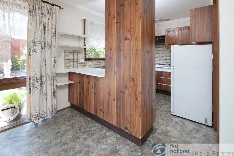 Sixth view of Homely house listing, 1 Joseph Banks Crescent, Endeavour Hills VIC 3802