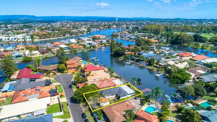 Second view of Homely house listing, 5 Sara Avenue, Broadbeach Waters QLD 4218