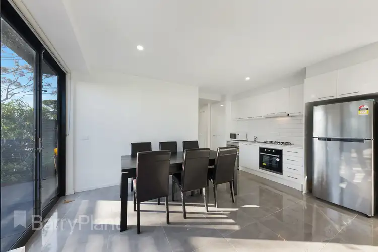 Second view of Homely unit listing, 2/14 Albert Crescent, St Albans VIC 3021